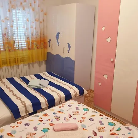 Rosa Apartman